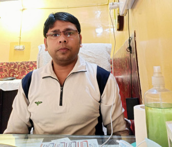 Dr. Pramod Kumar BSc,B.P.T,M.P.T(Neuro),M.I.A.P S.M.F,Lucknow(Reg. No. 447).